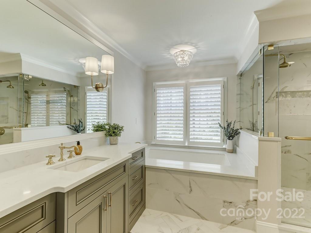 5010 Jarrell Court Charlotte NC 28211