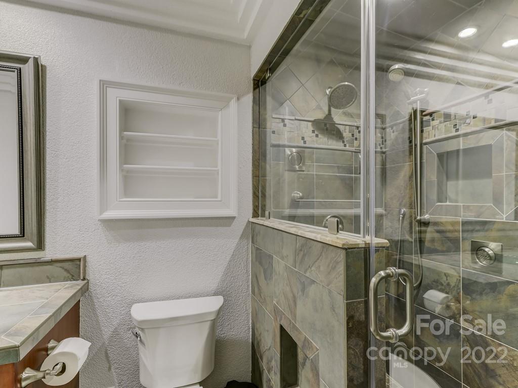 5010 Jarrell Court Charlotte NC 28211