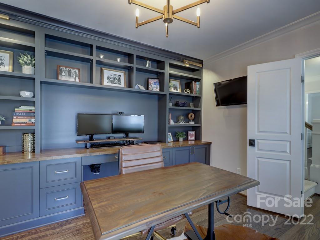 5010 Jarrell Court Charlotte NC 28211