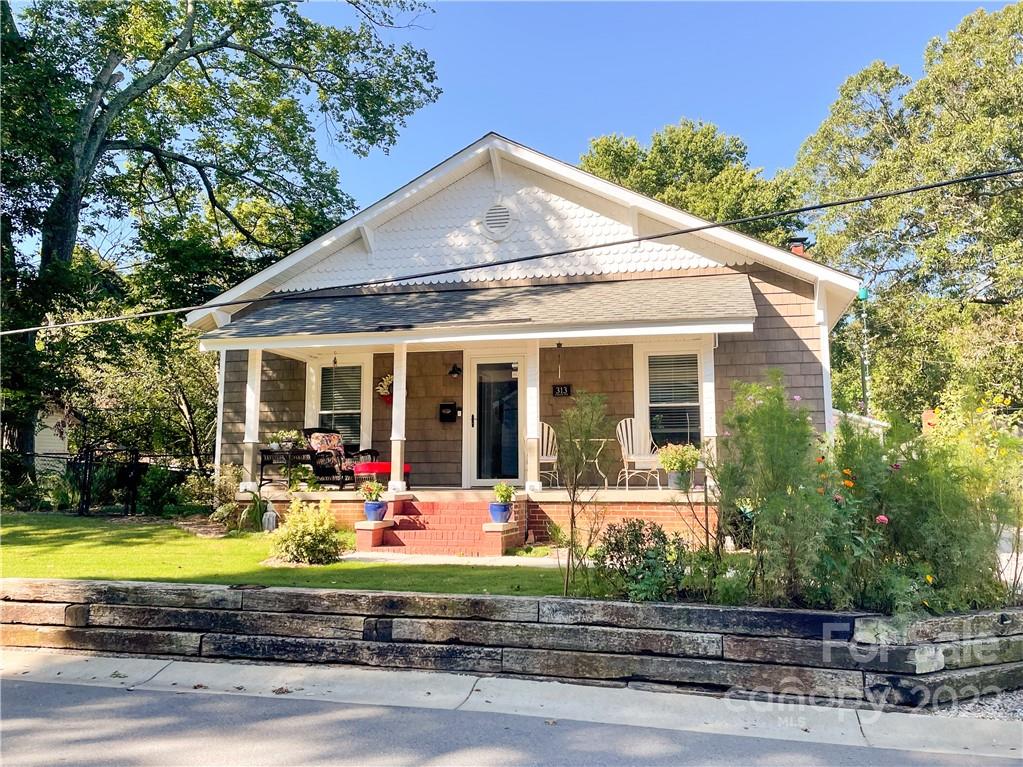 313 Parker Avenue Mooresville NC 28115