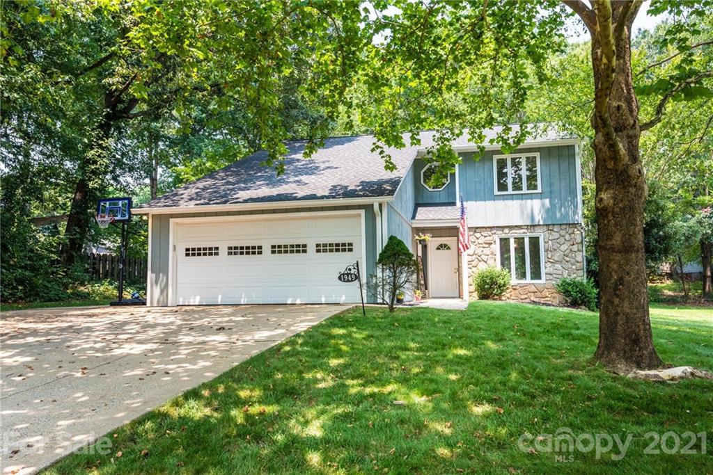 1949 19th Avenue Circle NE Hickory NC 28601