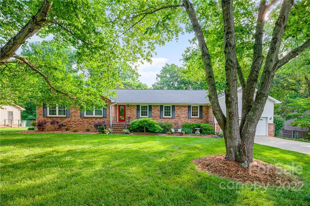 2424 Regal Drive Gastonia NC 28056