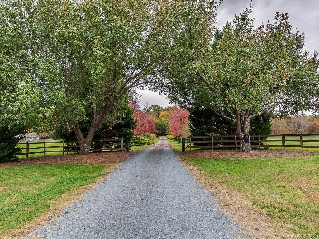 623 Lester Davis Road Waxhaw NC 28173
