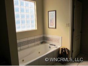 56 Stonebridge Drive Asheville NC 28805