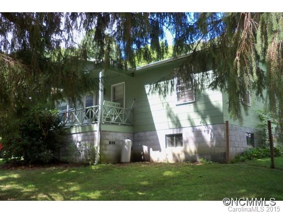 11267 Rush Fork Road Clyde NC 28721