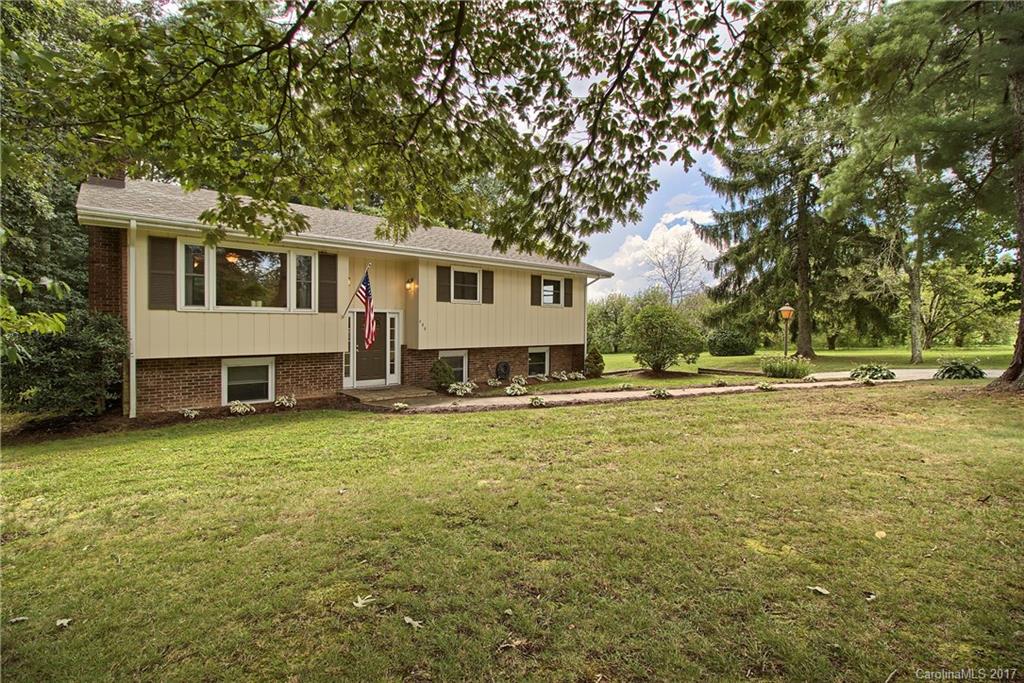 996 S Orchard Road Flat Rock NC 28731