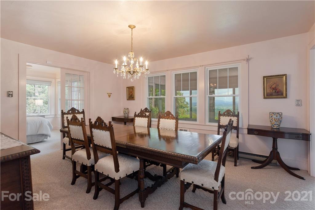 336 Robinson Lane Hendersonville NC 28739