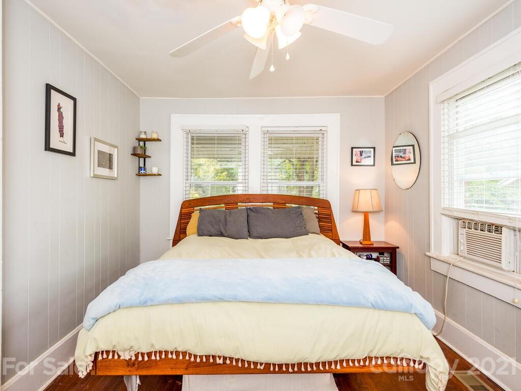 79 + 79 1/2 Middlemont Avenue Asheville NC 28806
