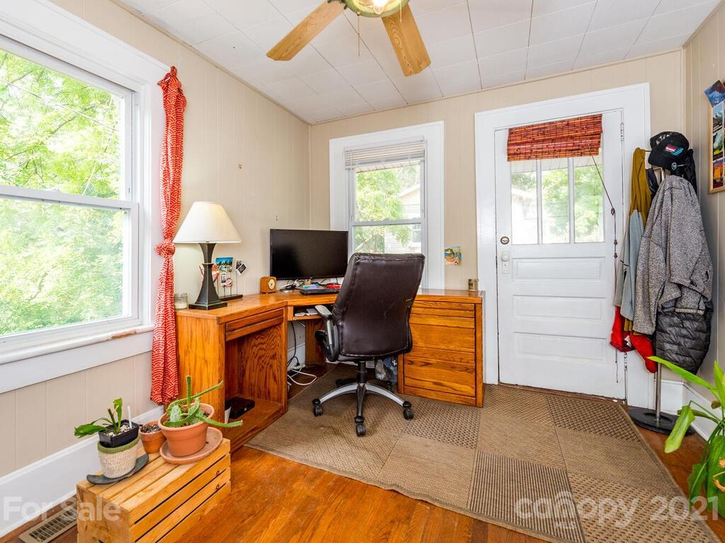 79 + 79 1/2 Middlemont Avenue Asheville NC 28806