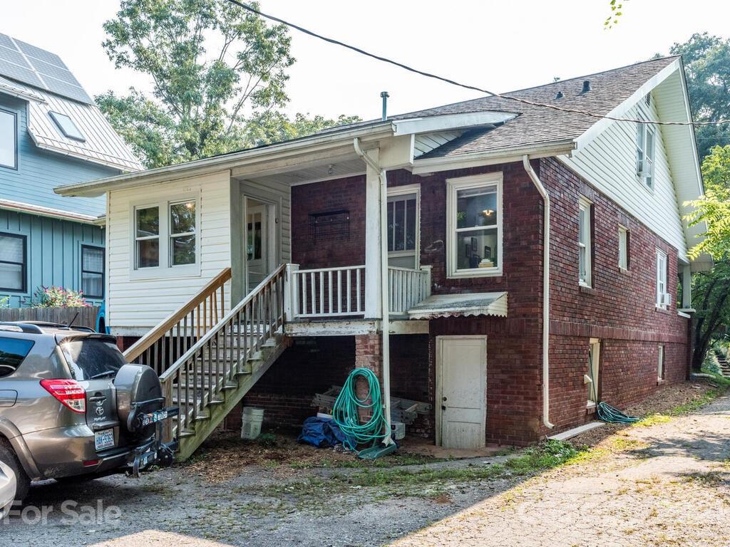 79 + 79 1/2 Middlemont Avenue Asheville NC 28806