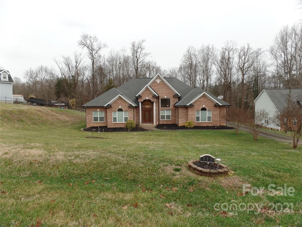 309 Breezewood Drive Charlotte NC 28262
