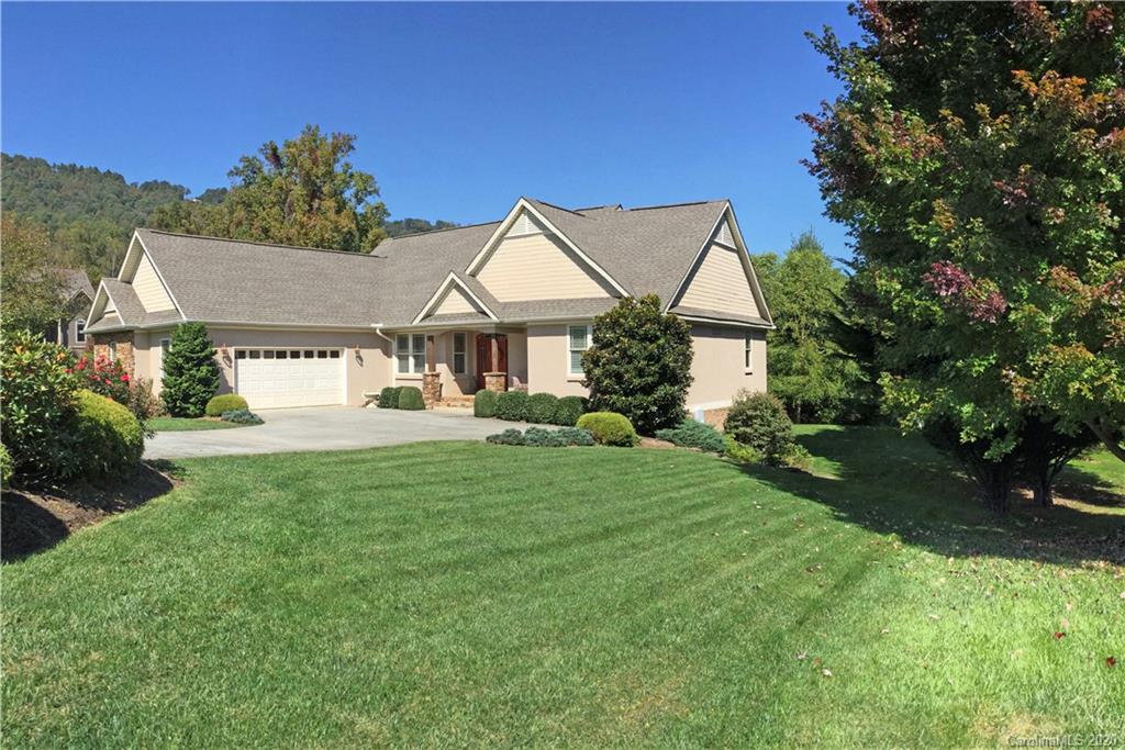 82 Devonshire Drive Mills River NC 28759