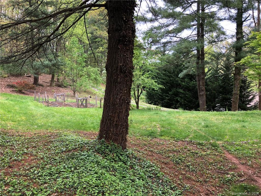 42 Teaberry Lane Weaverville NC 28787