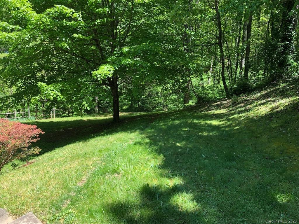 42 Teaberry Lane Weaverville NC 28787
