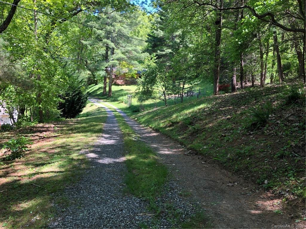 42 Teaberry Lane Weaverville NC 28787