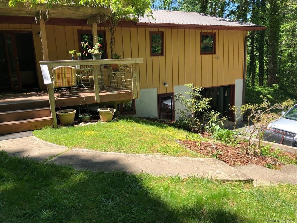 42 Teaberry Lane Weaverville NC 28787