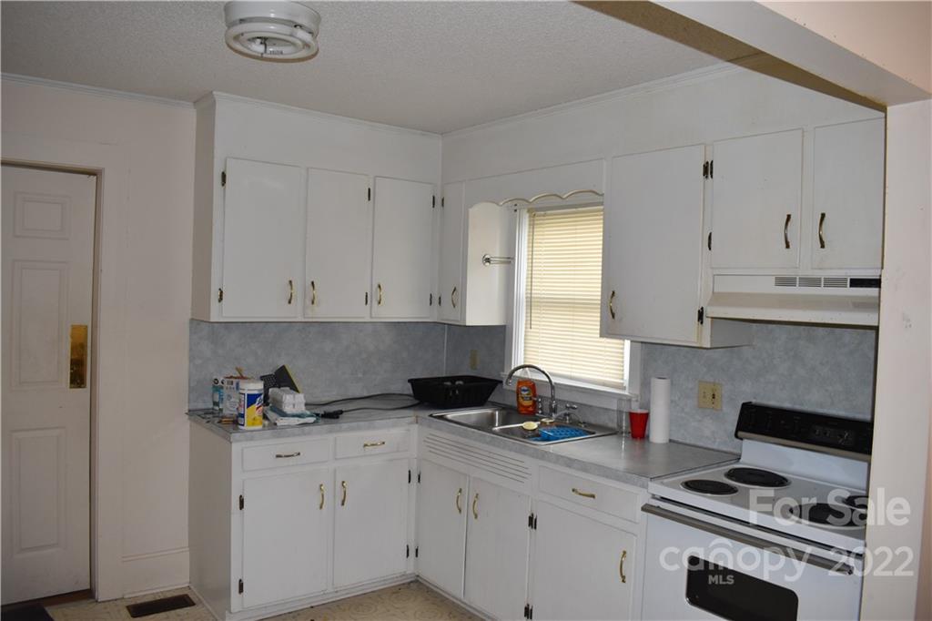130 Padgett Drive Marion NC 28752