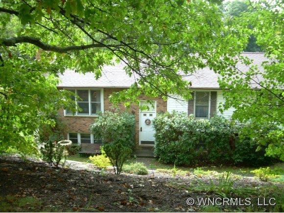 11 Meadowview Terrace Weaverville NC 28787