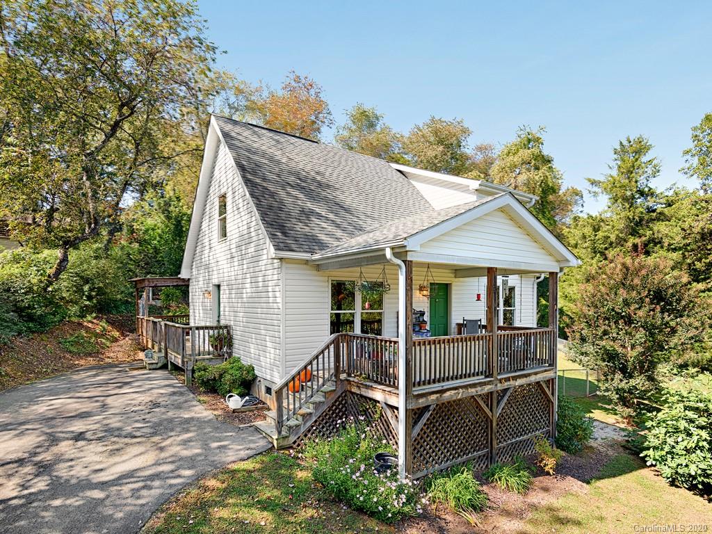15 Iris Hill Drive Candler NC 28715
