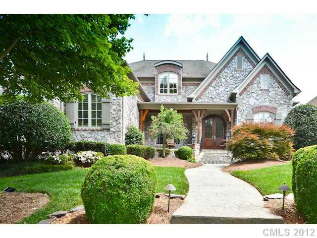 8034 Pemswood Street Charlotte NC 28277