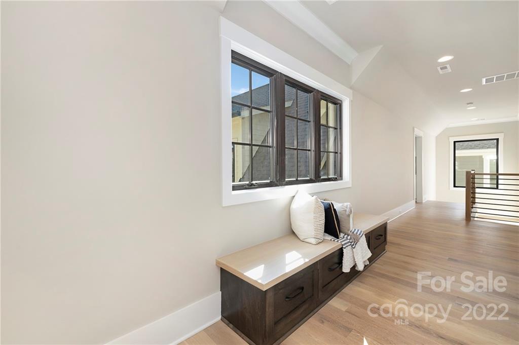 323 Dover Avenue Charlotte NC 28209