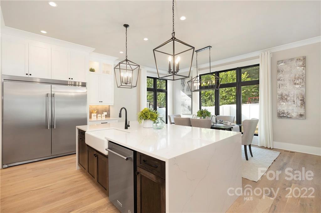 323 Dover Avenue Charlotte NC 28209