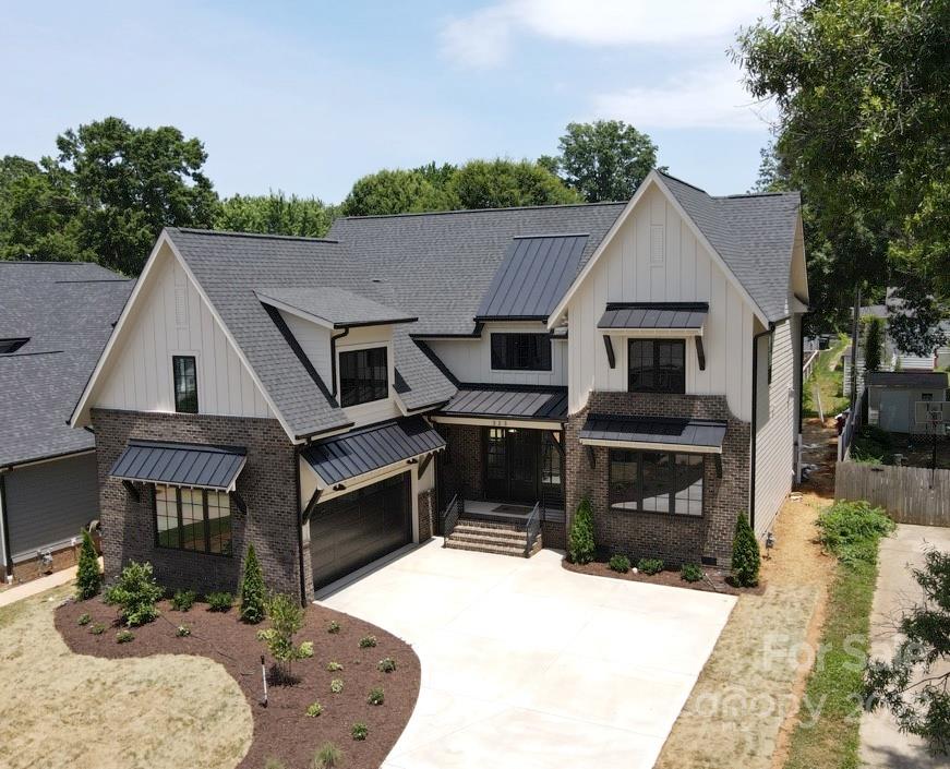 323 Dover Avenue Charlotte NC 28209