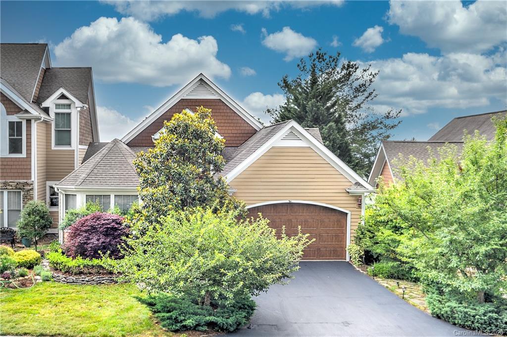 36 N Mission Hills Court Mills River NC 28759