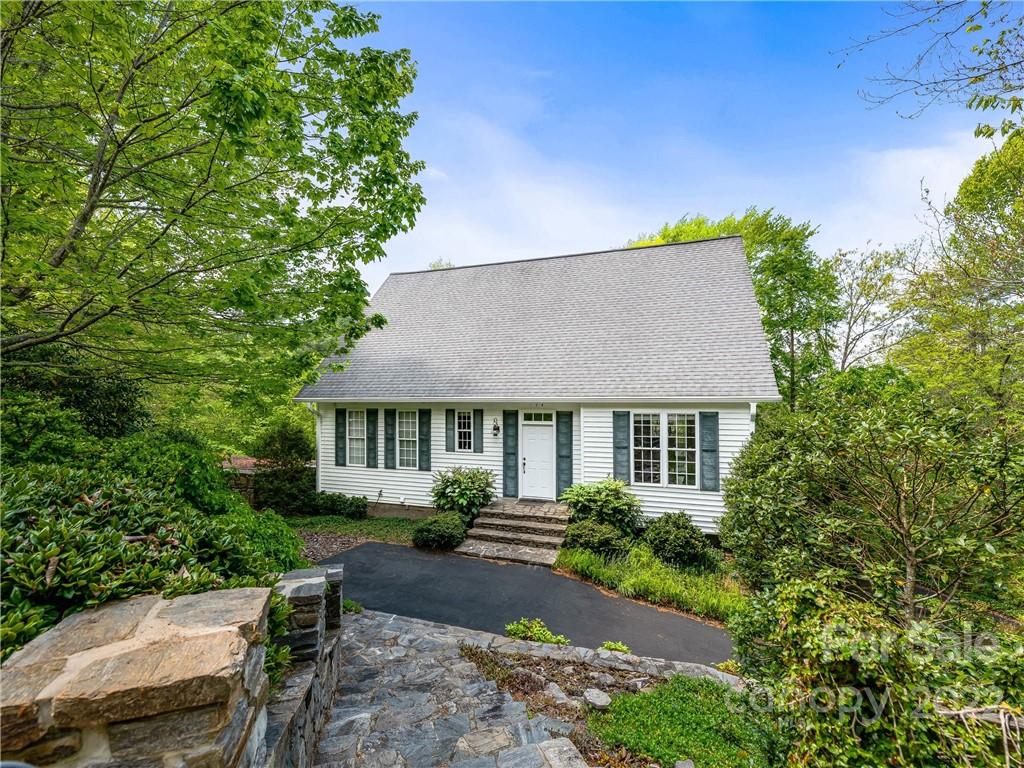 134 Skyview Drive Asheville NC 28804
