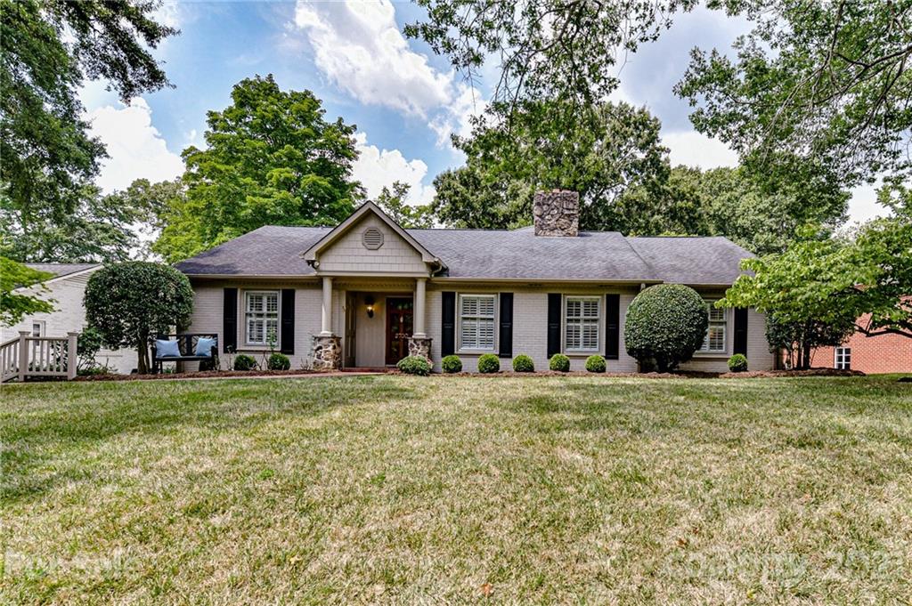 2700 Bucknell Avenue Charlotte NC 28207