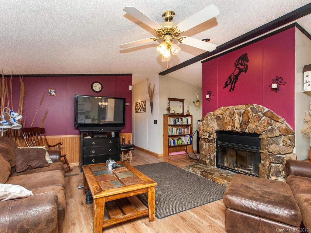132 Shady Cazac Creek Weaverville NC 28787