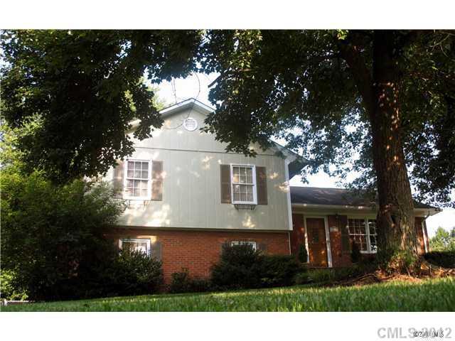611 Pebblestone Court Statesville NC 28625