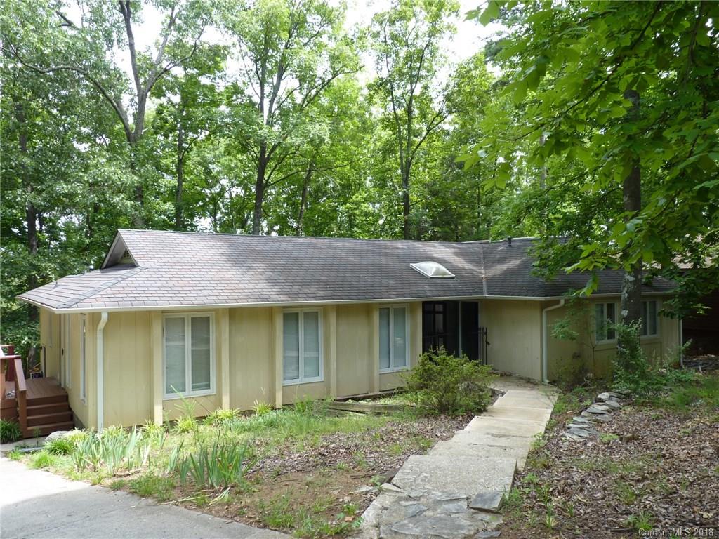 7635 Robin Crest Road Charlotte NC 28226