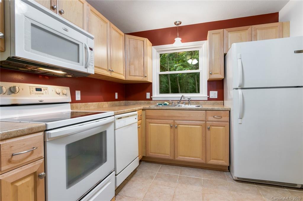 79 Hemlock Street Arden NC 28704