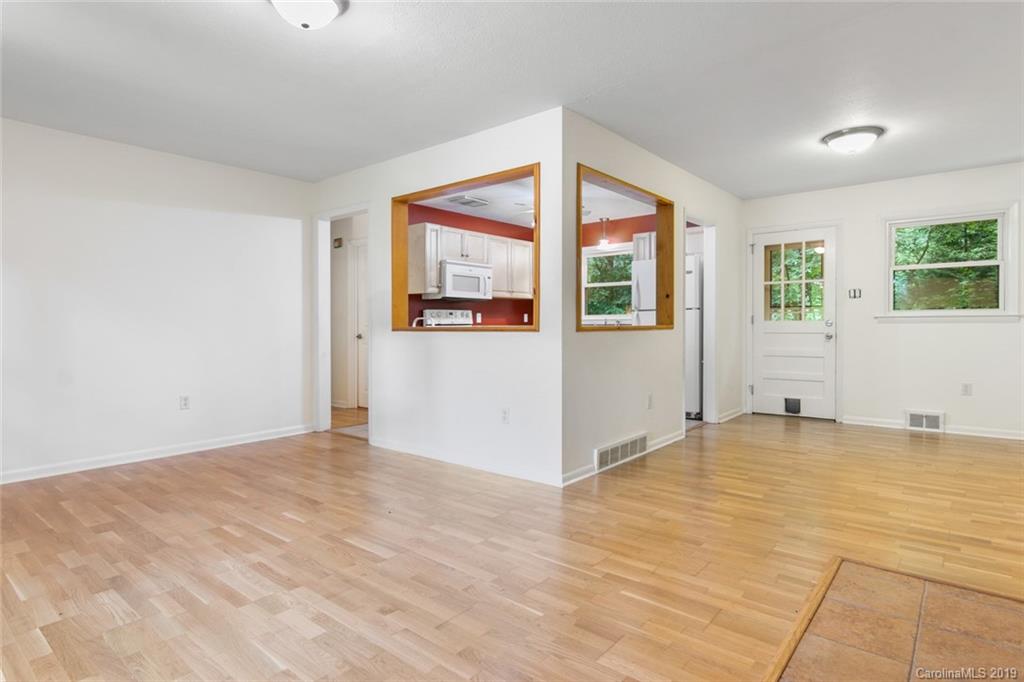 79 Hemlock Street Arden NC 28704
