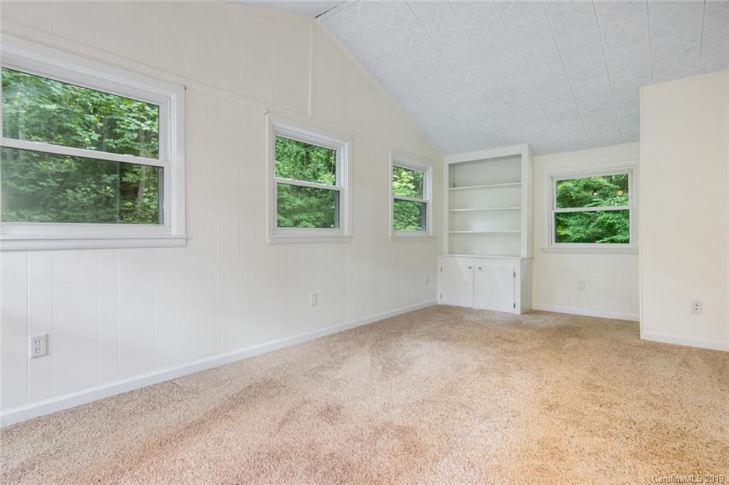 79 Hemlock Street Arden NC 28704