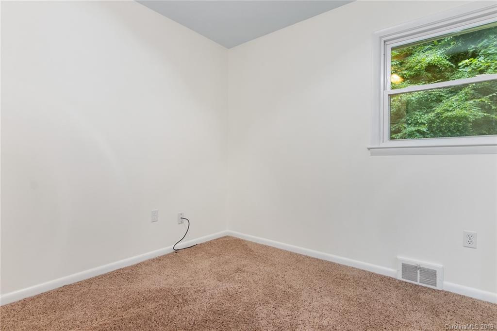 79 Hemlock Street Arden NC 28704