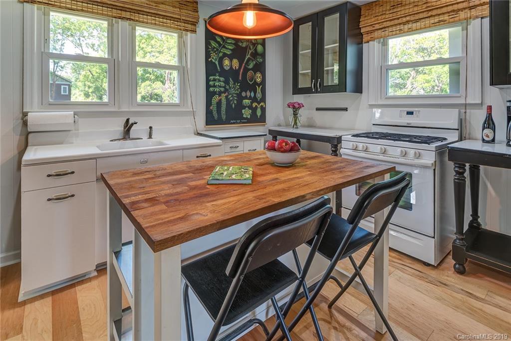 38 Mildred Avenue Asheville NC 28806
