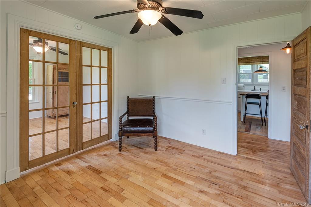 38 Mildred Avenue Asheville NC 28806