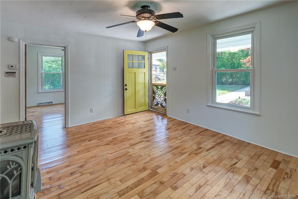 38 Mildred Avenue Asheville NC 28806