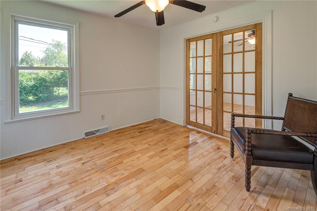 38 Mildred Avenue Asheville NC 28806