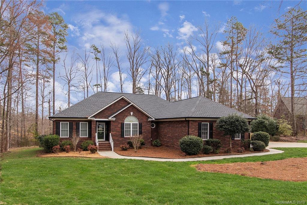 2483 Twelve Oaks Road Concord NC 28025