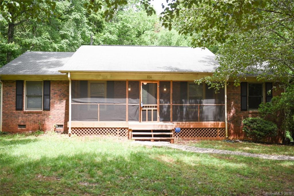 514 Touch Me Not Lane Charlotte NC 28216