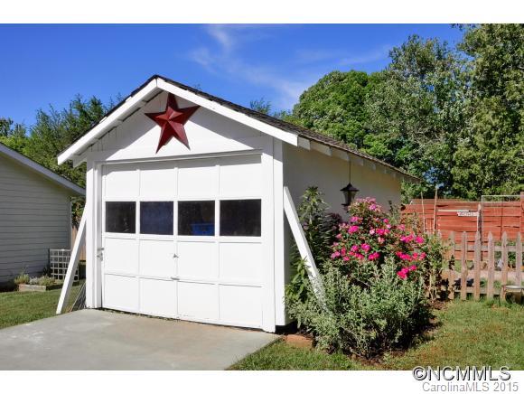 879 Sand Hill Road Asheville NC 28806