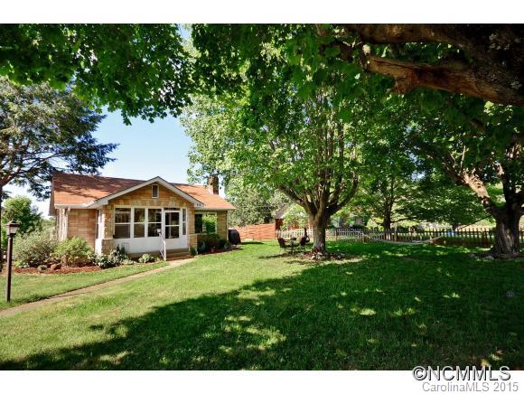879 Sand Hill Road Asheville NC 28806