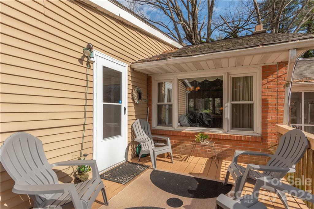 923 Sand Hill Road Asheville NC 28806