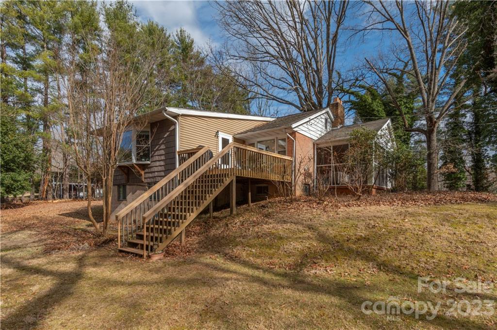 923 Sand Hill Road Asheville NC 28806