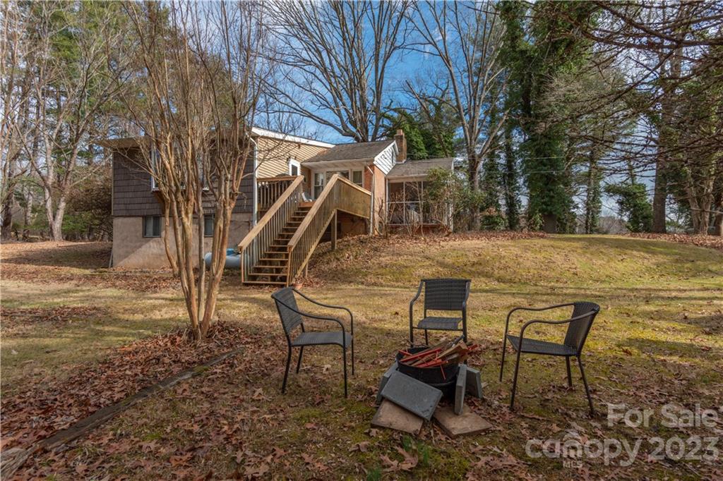 923 Sand Hill Road Asheville NC 28806