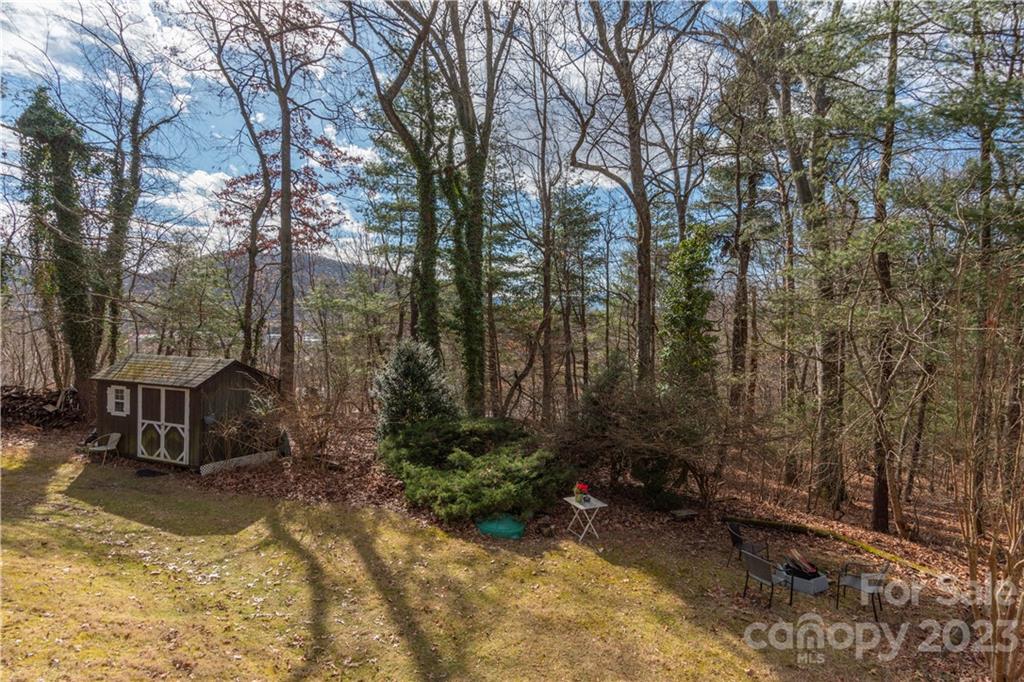 923 Sand Hill Road Asheville NC 28806