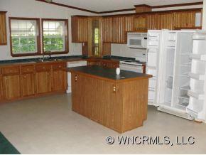102 Spivey Mountain Road Asheville NC 28806
